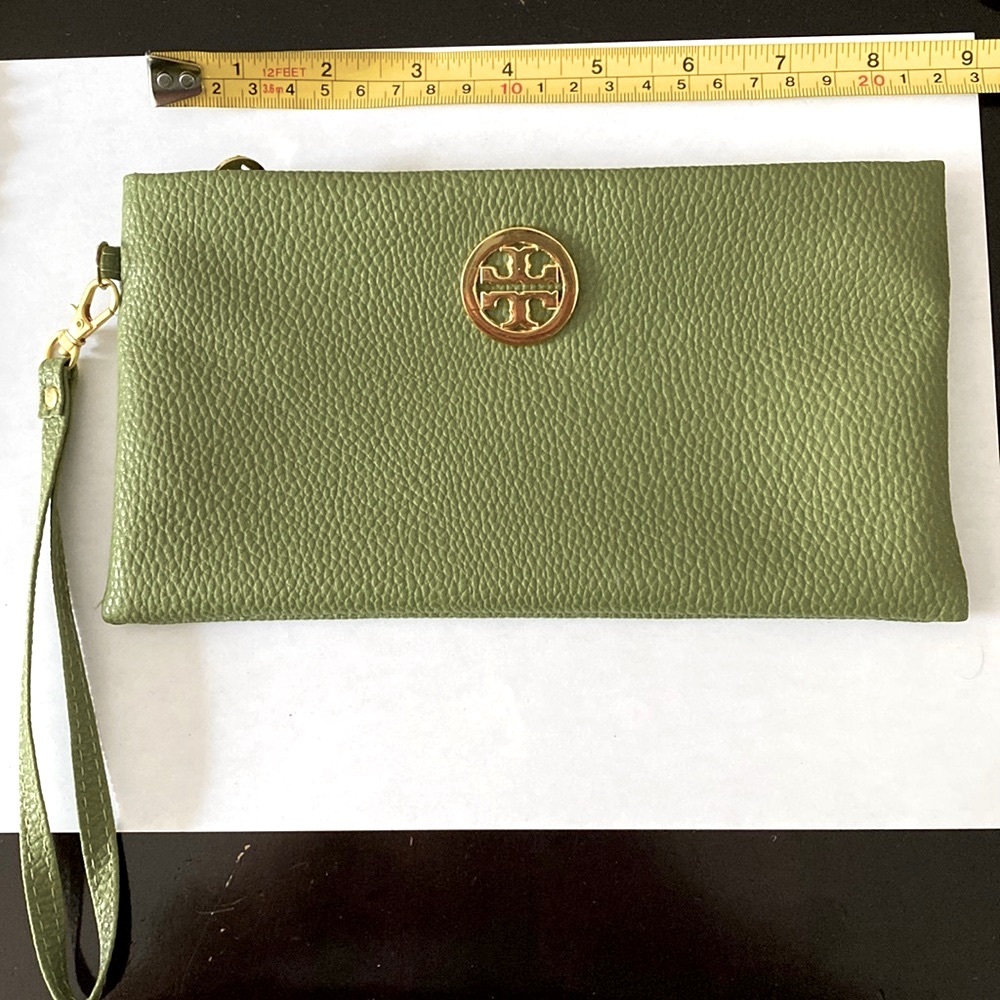 Wristlet